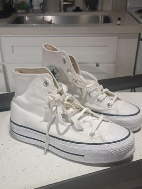 Converse Women's Platform Chuck Taylor All Star High Top Sneakers - White